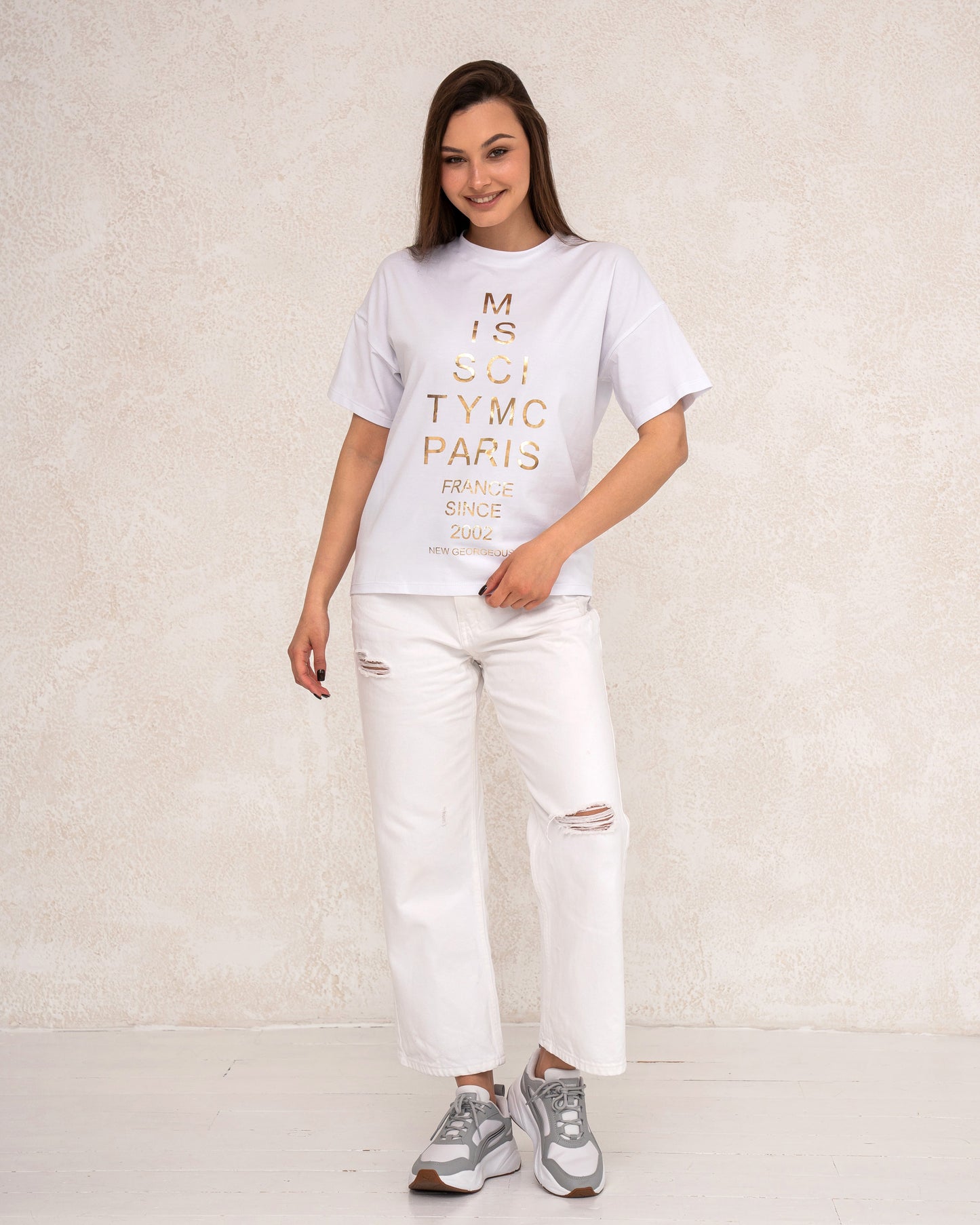 Жіноча футболка oversize з написом Paris